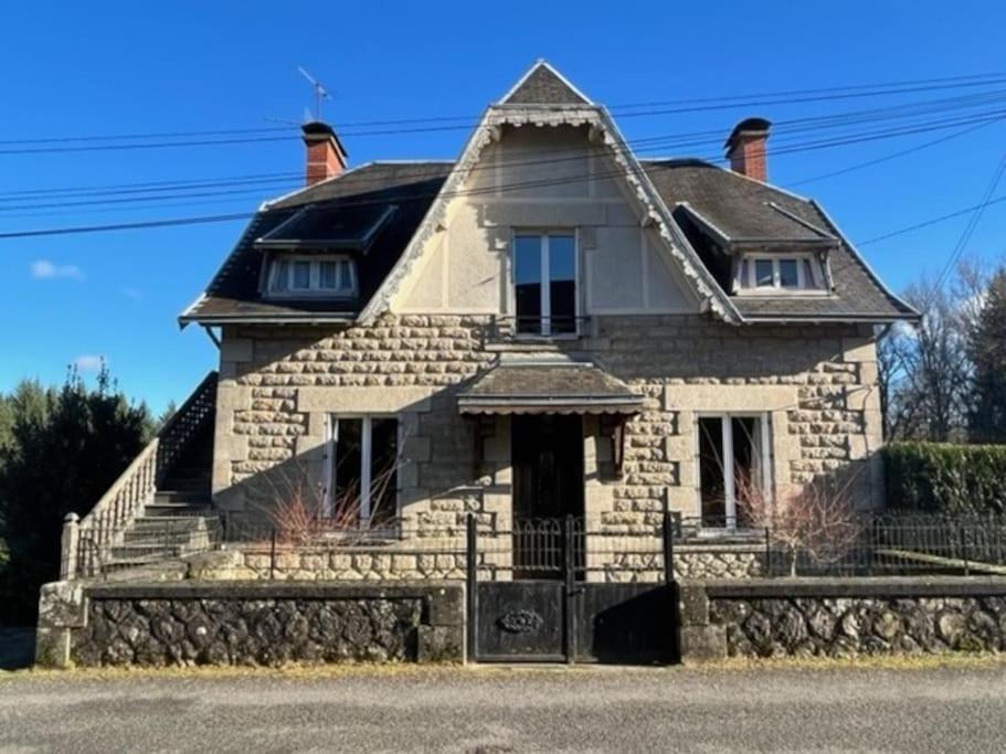 Villa La Cigalienne Treignac Exterior foto